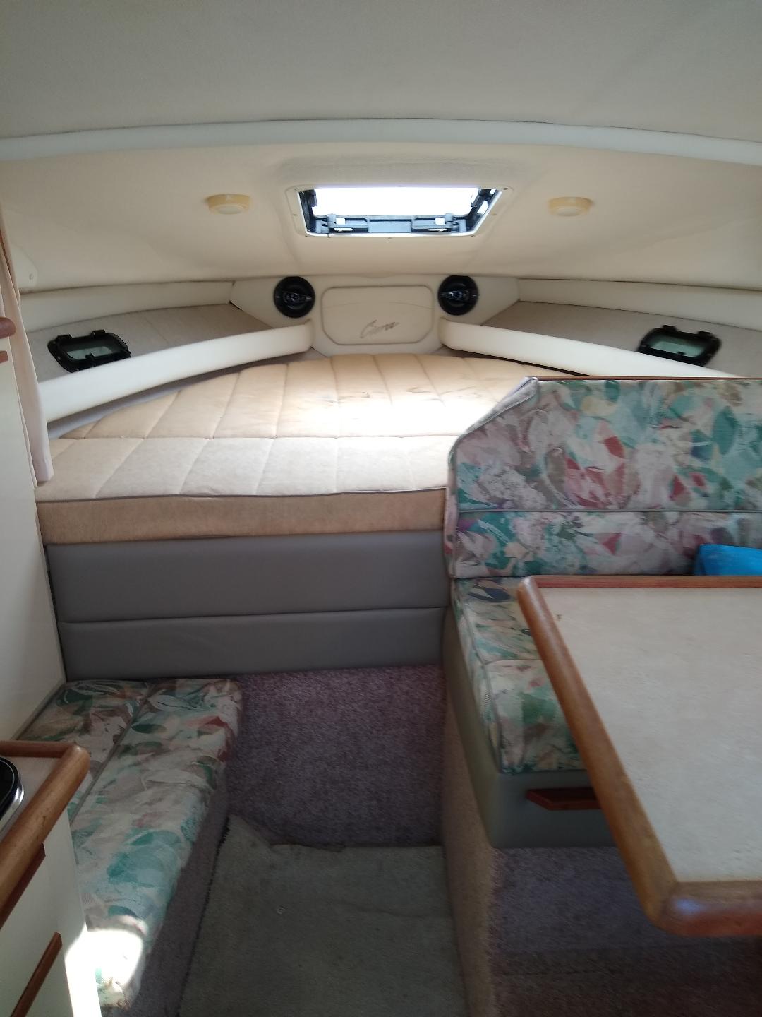 1995 Bayliner 2855 Power boat for Sale in Brewerton, NY